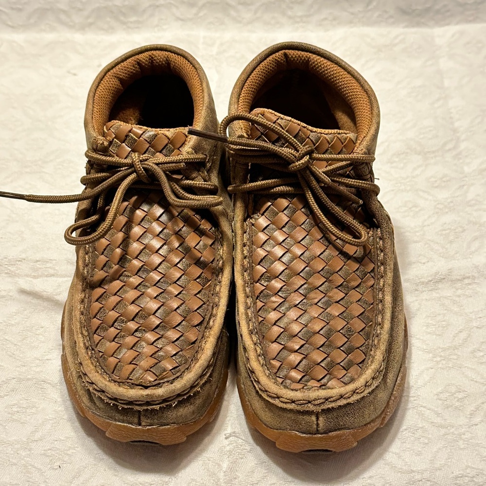 Twisted X Youth Bomber Basketweave Moccasins Size 1 Brown
